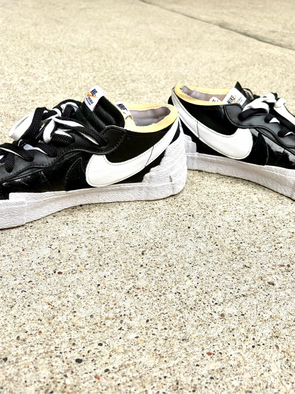 Nike x sacai Men’s Black/White Colorblock Low Top Lace-Up Sneakers